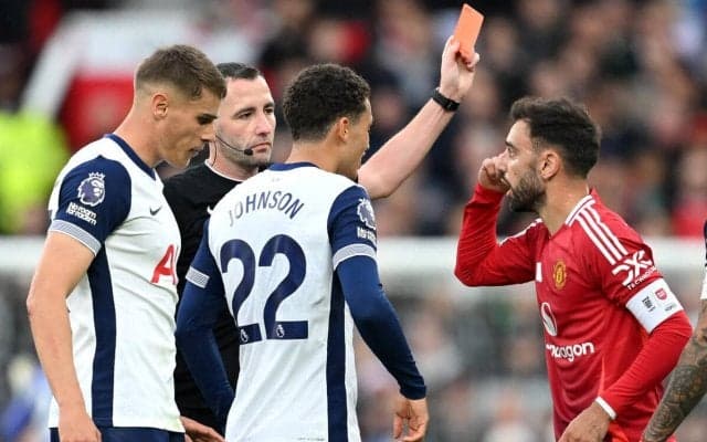 ユナイテッドに朗報…スパーズ戦で一発退場となったブルーノ・フェルナンデスの3試合出場停止が取り消しに