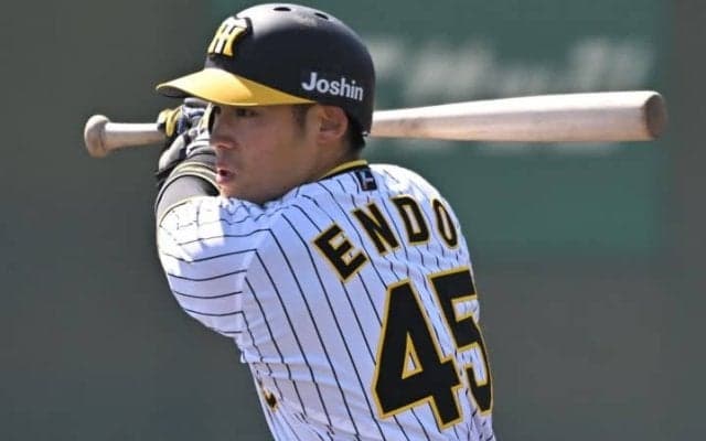 阪神ファン激震！日本一貢献の32歳、変則サウスポー、2軍30盗塁の若虎に戦力外通告