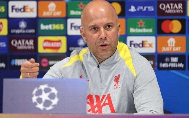 「プレーしないよう伝えるのは難しい」好調リバプールには先発固定を指摘する声も？スロット監督はスタメン選びの難しさ強調「質の高い選手が揃っている」