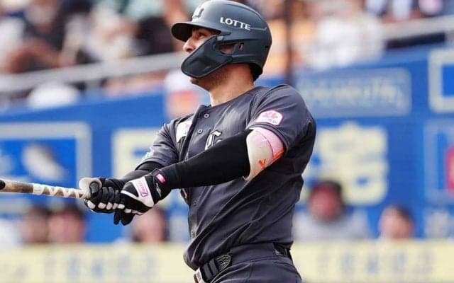 DeNA退団→ロッテで躍動する35歳　新天地で止まらぬ打棒…リーグトップの.690