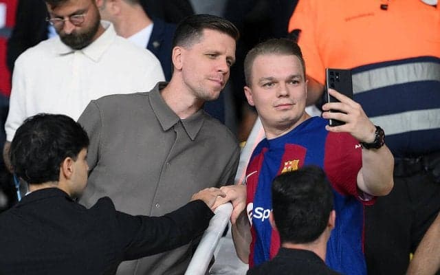 引退撤回でバルサ加入のシュチェスニーが決断の経緯明かす…「最初に連絡をくれた」盟友の説得もカギに