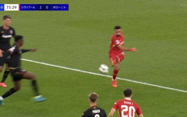 「まぶしすぎる」サッカーファン衝撃　エジプトの王が決めた“理不尽”ゴラッソ炸裂の瞬間「時が止まったよう」