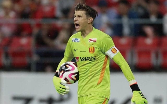 J1名古屋の36歳GKランゲラックがオーストラリア代表復帰要請にお断り？ 「ポポヴィッチ新監督から打診も応じず」と豪紙