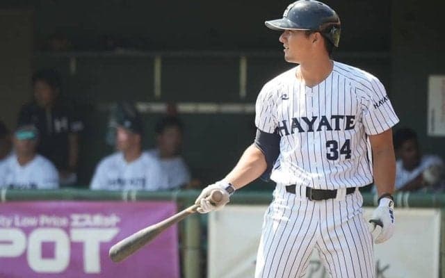 米ドラフト漏れに失意も…翌日即“就活”　グラブ1つで帰国、逆輸入23歳が狙うプロ入り