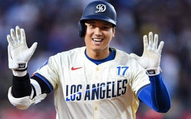 疑似投票で“満場一致”！ 大谷翔平のMVPを米記者も断言「50-50に『恣意的な数字』と言い訳してもオオタニだ」