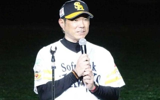 鷹・小久保監督が「大谷翔平より少ない」　爆笑連発スピーチ…盗塁王“当確”の周東イジリ