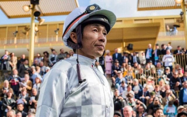 【凱旋門賞】武豊アルリファーは9番、シンエンペラーは11番ゲートから…今年は16頭立て