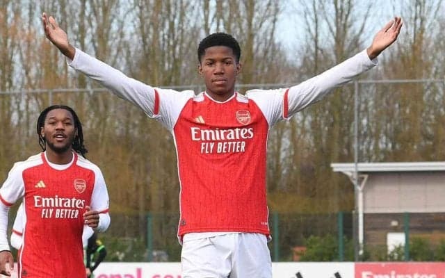 ユナイテッドが16歳の超逸材を確保！　元アーセナルのオビ＝マルティンがSNSで加入を発表