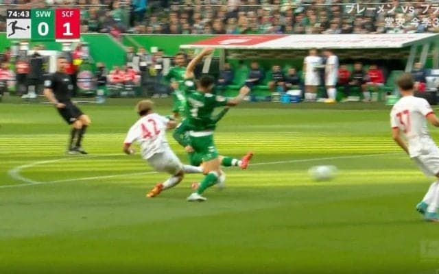 オレがいってやる！ 堂安律、\"狙い通り\"の左足弾は「ゴールの匂いがした」 パスが来た瞬間に見えた… “確信ゴラッソ”が美しすぎる