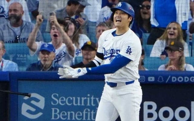 大谷翔平がPO1号で見せた「気合マシマシ」　バット放り投げ雄叫び連発「過去イチ」