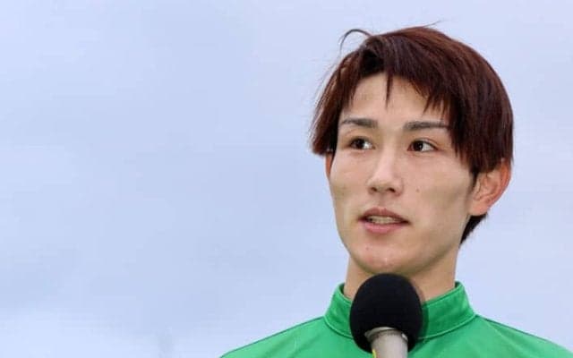 【岩手競馬】岩本怜騎手地方通算500勝セレモニー…「ホッとしました」