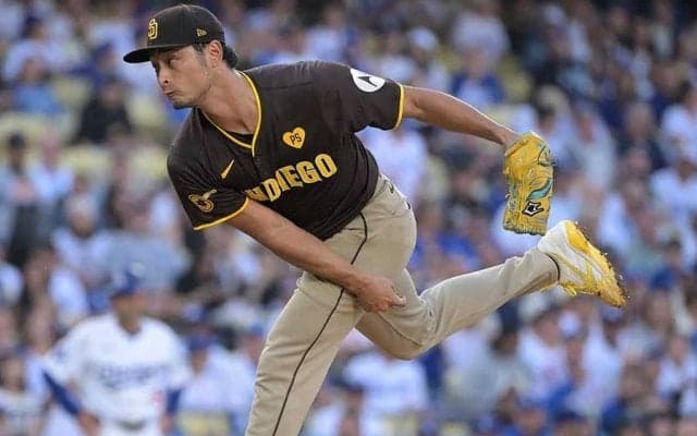 ダルビッシュ、PO第2戦で7回1失点の力投　大谷翔平を無安打1K…勝ち権利持ち降板