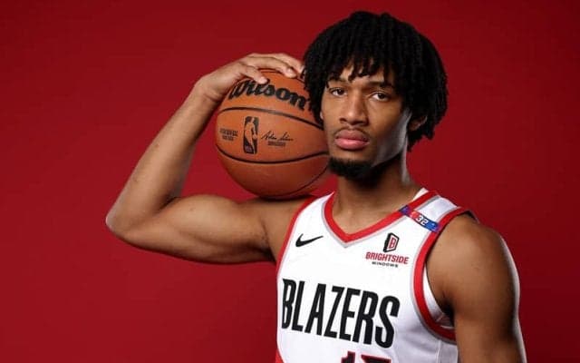 ブレイザーズ期待の若手シェイドン・シャープが左肩負傷で約1カ月の離脱