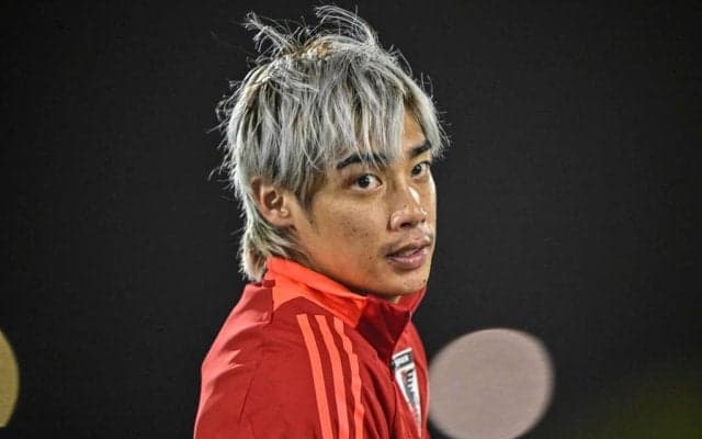 「リーグアン公式で伊東純也のプライベートショットが出ちゃった」フランスリーグが伊東純也の私服姿を公開で大反響！「これはカッコよすぎ」「カッコイイ普通に」の声