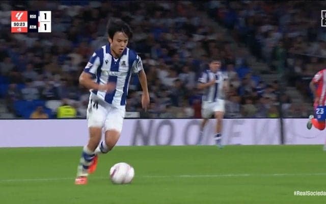 久保建英、50m完全独走の“1人カウンター”発動「右サイドボコボコにしてる」強豪アトレティコを単騎で崩した超絶決定機