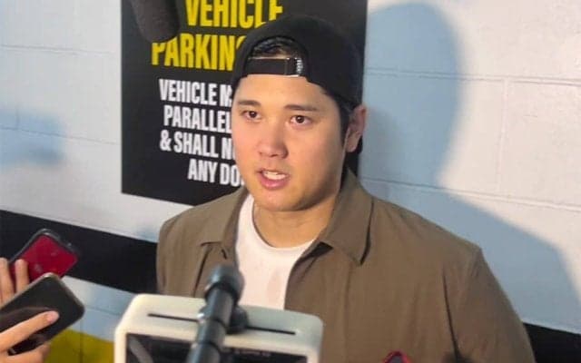 顔は汗だく、言葉にイライラも…大谷翔平、崖っぷちで貫くシンプル思考「2連勝でOK」