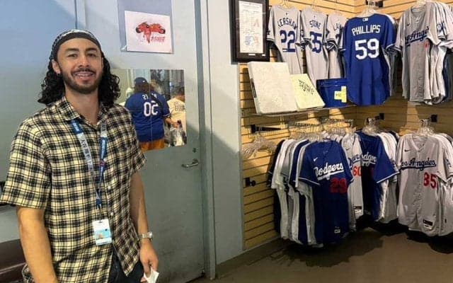 1000億円ですら格安か…大谷翔平がド軍にもたらした恩恵　300万グッズ即完売、店員ウハウハ