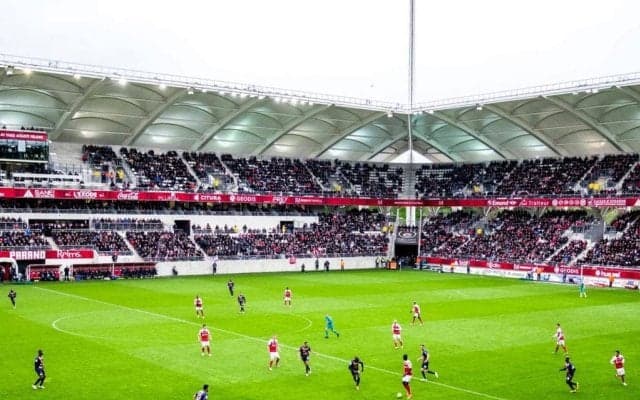 中村敬斗と伊東純也がゴール量産｢フランス人の誇り｣ランスの真実(2)日本の｢W杯初戦｣の会場に、刑死した｢聖女｣ゆかりの町で誕生