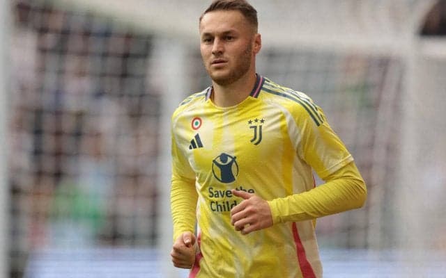 オランダ代表辞退のコープマイネルス、肋骨骨折で代表ウィーク明けの数試合を欠場か