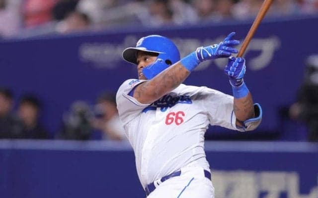 中日を退団したビシエド争奪戦スタート！　米国発「少なくとも4つのNPBチームが交渉中」