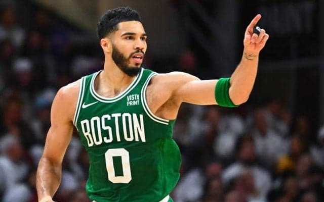 昨季覇者セルティックスが優勝候補筆頭／2024－25シーズンGMサーベイ①チーム、コーチ編