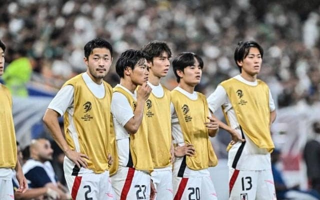 観客帰宅後の敵地スタジアムで、サッカー日本代表が居残りトレーニング！ サウジアラビア戦出場＆不出場合わせ汗を流した9選手の名前