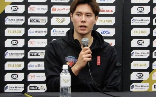 サントリー髙橋藍、バレー新リーグ“盛り上げ役”に！開幕戦で決意一新「世界最高峰のリーグにしていける」【SVリーグ】