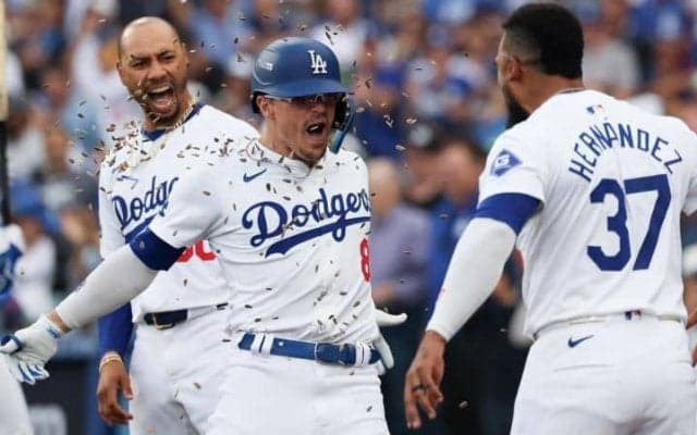 2人のヘルナンデス“2発”でドジャース勝利！地区Vでリーグ優勝決定S進出決定　山本由伸が5回2安打無失点でPS初勝利