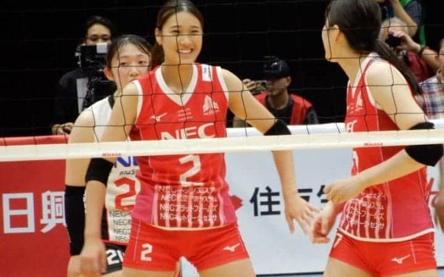 エース古賀の“魂”受け継ぐ22歳「紗理那さんのようなプレーヤーを目指していきたい」女子バレー界を引っ張る存在になれるか