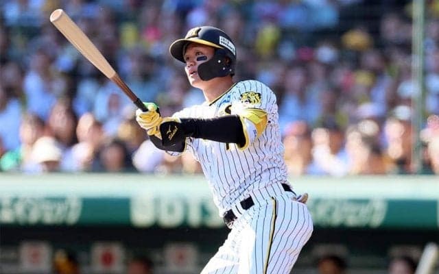 阪神の侍24歳が「普通にバケモン」　OBも驚愕の“変態弾”に甲子園熱狂「ビビった」