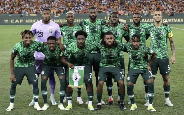 ナイジェリア代表がボイコット…飛行機の着陸地変更、空港で足止め、ベンチで一夜を明かす「まるで空港の監獄にいるよう」