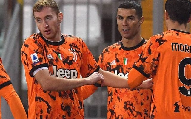 「今は理解できている」…クルゼフスキ好調の秘訣はフットボール界の生けるレジェンドからの助言にあり