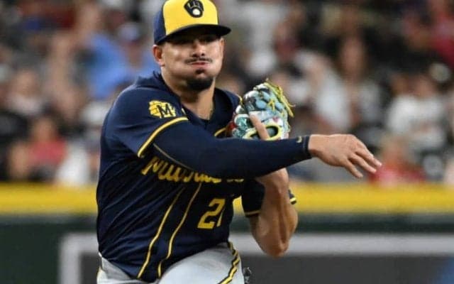 ド軍は疑問も残る大型補強に動く!?　課題山積の投手陣のテコ入れではなく“守備難”も32発＆112打点の遊撃手獲りに本腰か