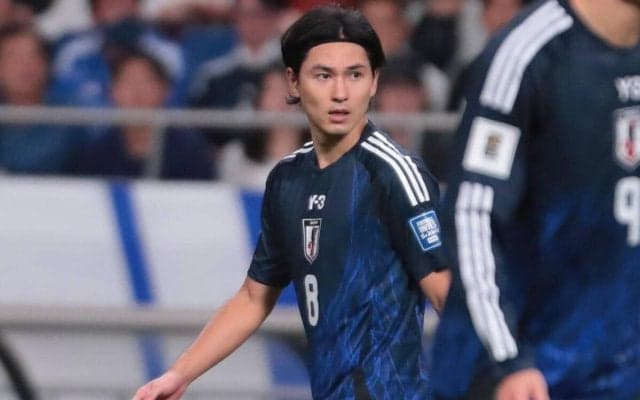 得点絡めず交代の南野拓実…同点引き寄せた途中出場の攻撃陣について「サイドから個の力で崩せた」「それぞれ特徴の異なる良い選手」