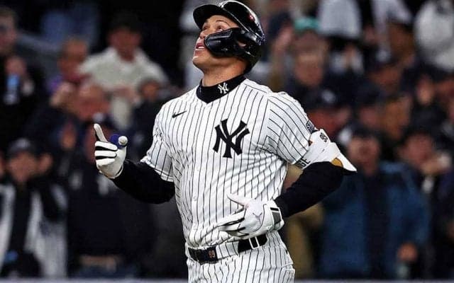 ヤンキース2連勝　ジャッジ、PO6試合目でお目覚め“1号”…15年ぶりWSまであと2勝