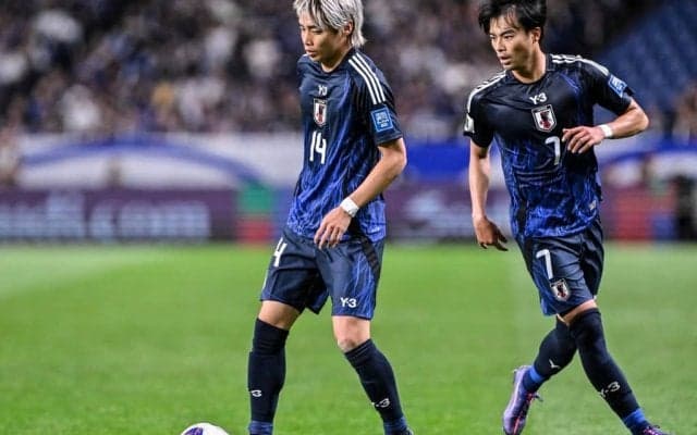 【森保ジャパンの攻撃的3バックの“肝” WB5人が豪州戦で見せた手応えと違和感(2)】最低限の結果と露呈した課題……左サイドとは対照的だった右サイドに伊東純也「ちょっと不完全燃焼」