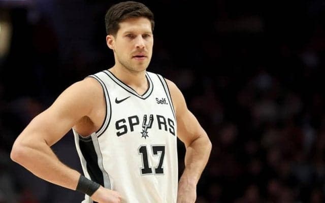 オフェンス不振のキングスがベテランシューターのダグ・マクダーモットと契約合意