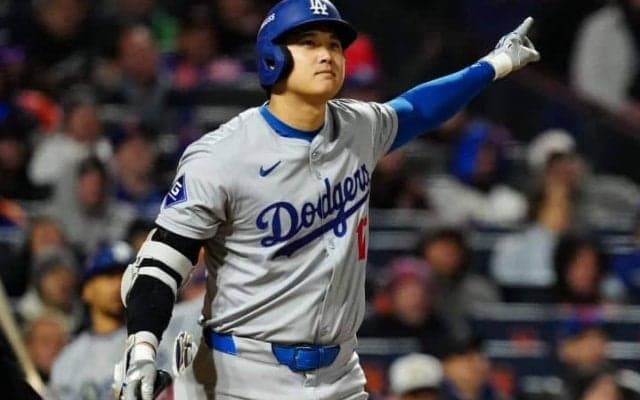走者さえいれば「無敵」　大谷翔平の特大確信弾が浮き彫りにした“奇妙な成績”に米記者も愕然「オオタニはほぼ止められない」