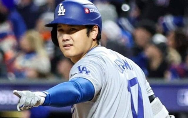走者なしでは打率0割、走者ありではOPS2.257の驚異　大谷翔平の“異質な秋”に米衝撃「塁が空ではまったく酷い選手」
