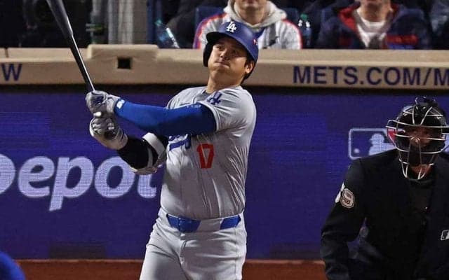 大谷翔平の衝撃弾にメッツ捕手フリーズ　敵軍の振る舞いが物語る“打球速度190キロ”