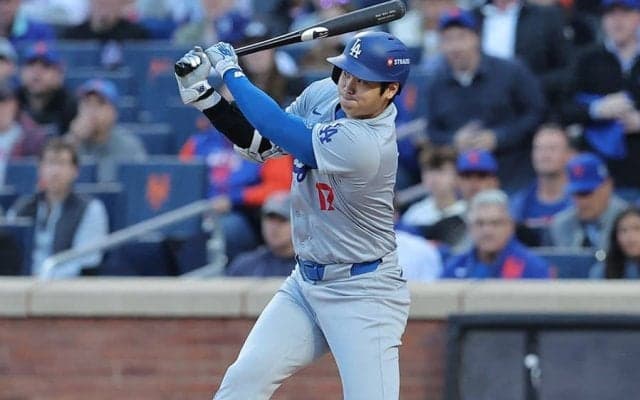 大谷翔平、3打席連続出塁　右前打→四球→左前打…勝てばWS進出、敵地で際立つ存在感