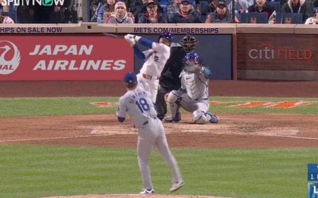 “奪三振マシーン” 山本由伸が「無双状態」リーグ屈指の強打者が呆然… 球速以上に“速く見える”ボールに球場騒然