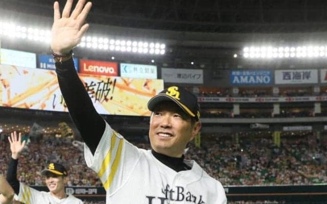 「近藤のバッティングは僕に聞かないでください」から見えた”信頼関係”　日本シリーズ進出を決めたSB小久保監督の言葉の意味とは