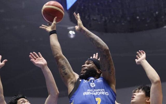 昇格組・滋賀が琉球を破り今シーズン初勝利！ カミングスとモータムが序盤から得点量産