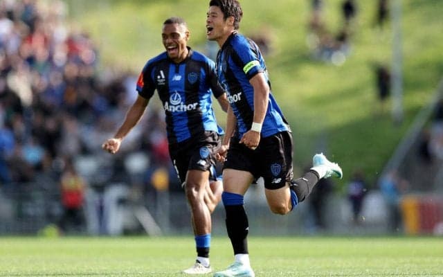 酒井宏樹がOG誘発クロスでオークランドFCのAリーグ第一号！　新興クラブを歴史的勝利に導く