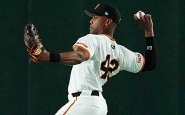 負けたら終戦の巨人…ヘルナンデスが「5番・中堅」で即スタメン　吉川はベンチスタート