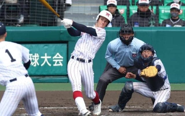 高校野手のドラフト有力株、モイセエフ・ニキータの将来像は？　柳田、吉田になれるポテンシャル　プロでは守備強化が課題か