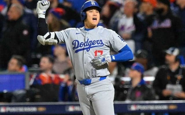 大谷翔平、球団記録まで「あと1」　四球激増で更新か…初のPOで躍動、米記者紹介