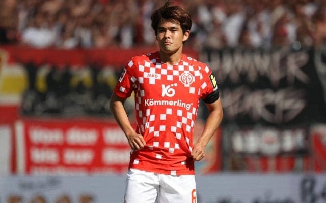 「自分の強みはなんだろうと思う時期も…」ブンデス挑戦の佐野海舟、開幕から全試合先発出場で感じる監督の信頼「良いプレーをするために毎日話してくれる」