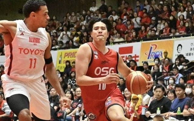 三遠がA東京に逆転勝利で雪辱を果たす…古巣相手に吉井裕鷹が第4Qで13得点の活躍